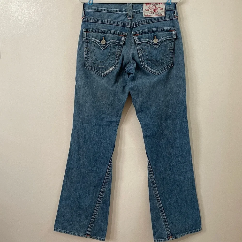 True Religion Men’s flared jeans (Size: 30X33)